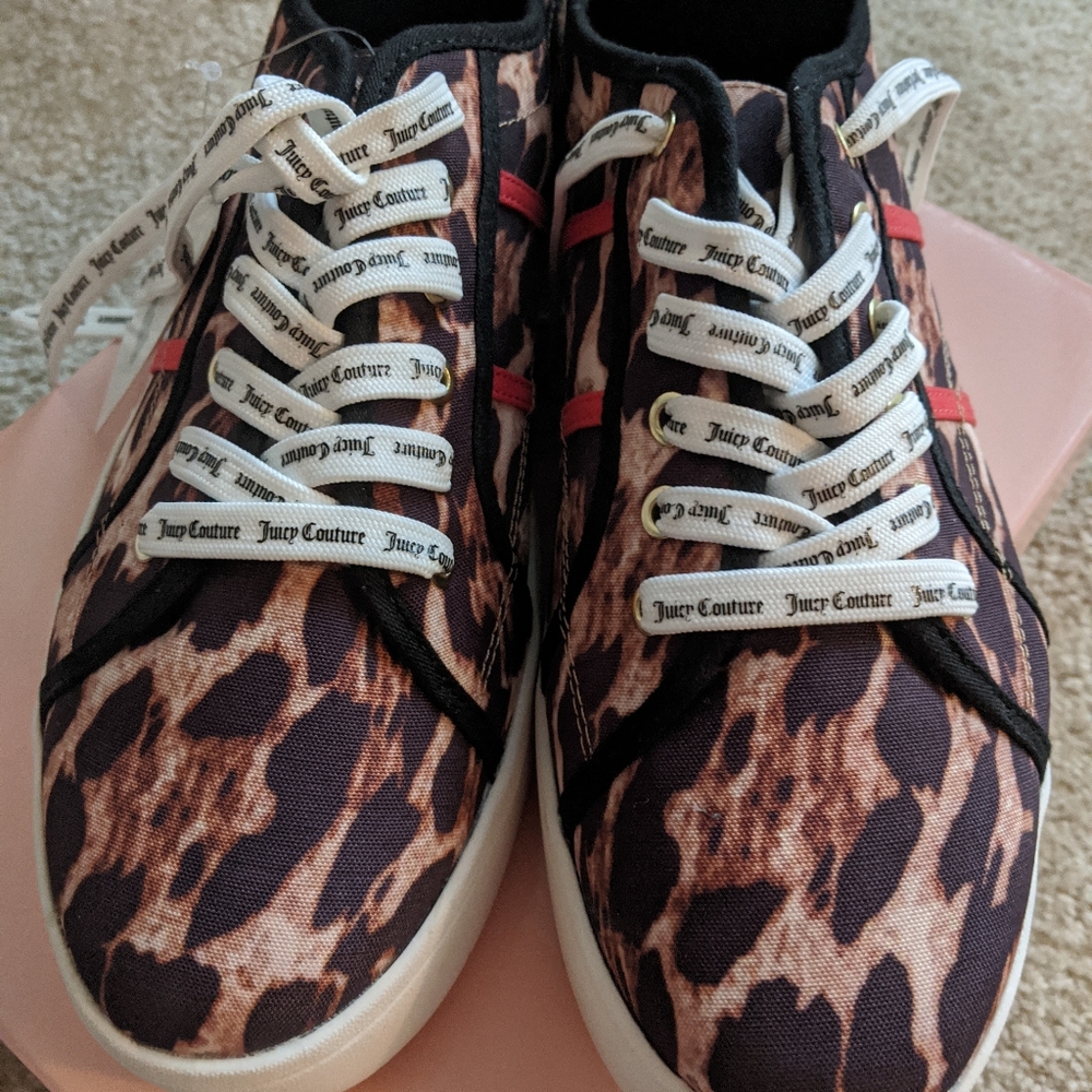 Animal print sneakers size 10 NIB